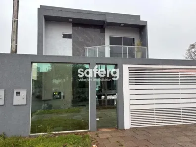 Sobrado com 3 Quartos à venda, 210m² no Universitário, Cascavel
