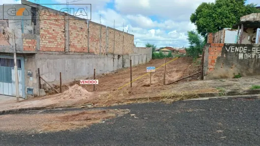 Lote/Terreno à venda, 178m² no Parque Vista Alegre, Bauru