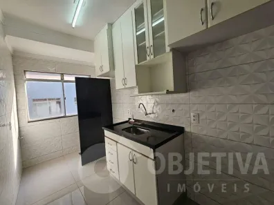 Apartamento com 2 Quartos para alugar, 55m² no Tibery, Uberlândia