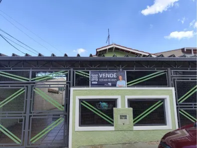Casa com 3 Quartos à venda, 145m² no Jardim García, Campinas