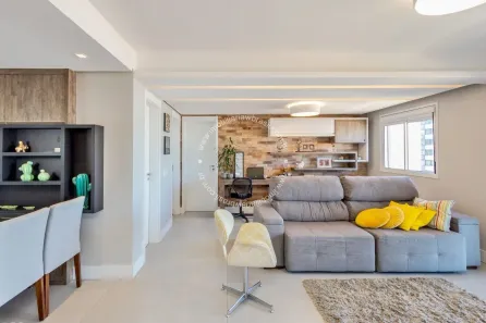 Apartamento com 3 Quartos à venda, 82m² no São Geraldo, Porto Alegre