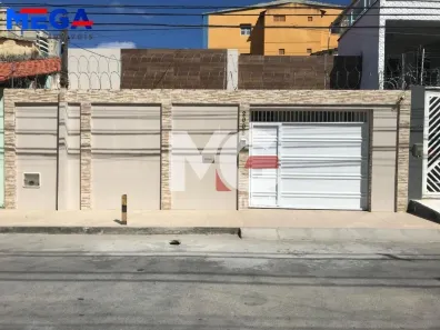 Casa com 4 Quartos à venda, 200m² no José Bonifácio, Fortaleza
