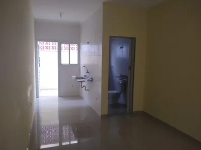 Kitnet para alugar, 20m² no Parque Novo Oratório, Santo André