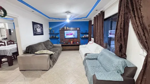 Sobrado com 4 Quartos à venda, 250m² no Samambaia Sul, Brasília