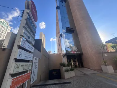 Sala Comercial à venda, 180m² no Setor Bueno, Goiânia