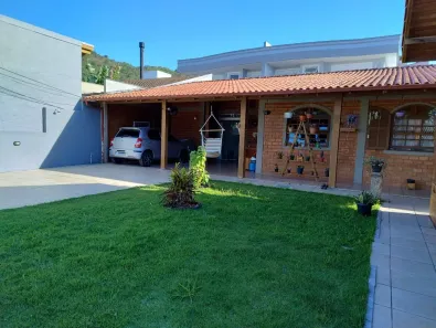 Casa com 4 Quartos à venda, 208m² no Ponta das Canas, Florianópolis