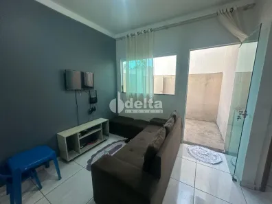 Casa com 2 Quartos à venda, 71m² no Shopping Park, Uberlândia