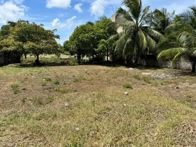 Lote/Terreno à venda, 400m² no Centro, Camaçari