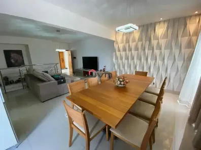 Cobertura com 4 Quartos à venda, 198m² no Brasil, Uberlândia