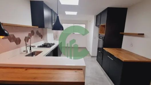 Apartamento com 2 Quartos à venda, 86m² no Vila Gilda, Santo André