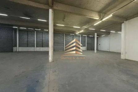 Galpão/Depósito/Armazém para alugar, 800m² no Lapa, São Paulo