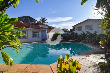 Casa com 6 Quartos à venda, 600m² no Itacoatiara, Niterói