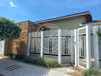 Casa com 4 Quartos à venda, 506m² no Centro, Marília