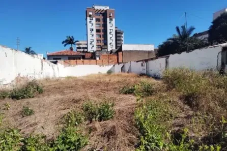Lote/Terreno à venda, 297m² no Passo da Areia, Porto Alegre