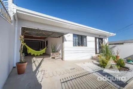 Sobrado com 5 Quartos à venda, 330m² no Orfãs, Ponta Grossa