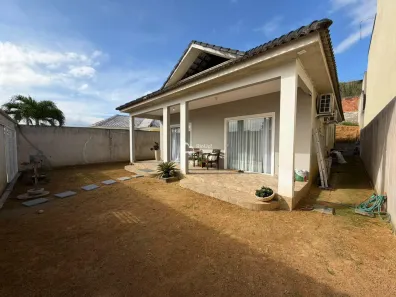 Casa com 2 Quartos à venda, 360m² no Campo Grande, Rio de Janeiro