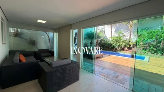 Casa de Condomínio com 3 Quartos para alugar, 200m² no Gávea, Uberlândia
