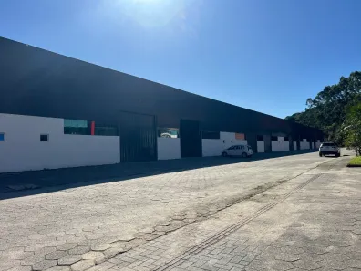 Galpão/Depósito/Armazém para alugar, 420m² no Rio Pequeno, Camboriú