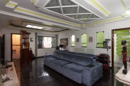 Sobrado com 3 Quartos à venda, 247m² no Jardim Pinheiros, São Paulo