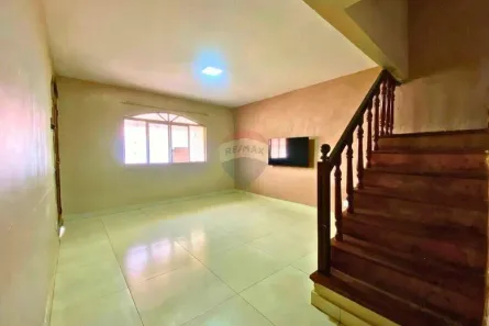 Sobrado com 7 Quartos à venda, 321m² no Taguatinga Norte, Brasília