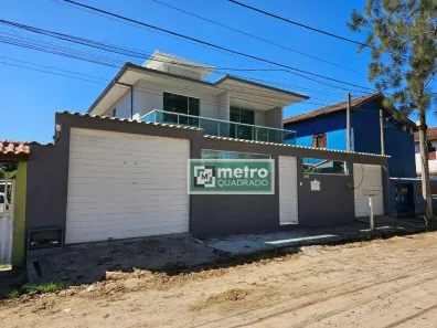 Casa com 4 Quartos à venda, 253m² no Mar Y Lago, Rio das Ostras