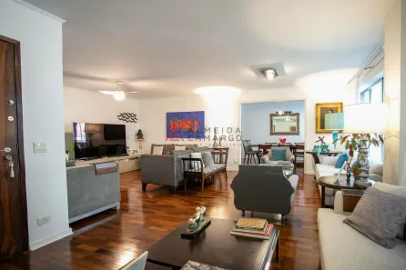 Apartamento com 3 Quartos à venda, 230m² no Itaim Bibi, São Paulo