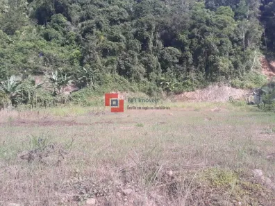 Lote/Terreno à venda, 888m² no Bairro Guaricanas, Ascurra