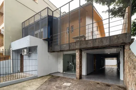 Imóvel Comercial com 3 Quartos à venda, 250m² no Passo da Areia, Porto Alegre