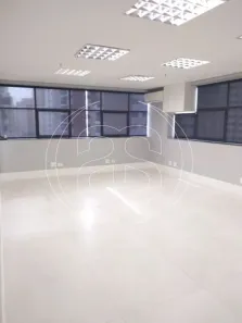 Sala Comercial à venda, 38m² no Moema, São Paulo
