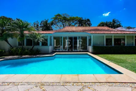 Casa com 3 Quartos à venda, 710m² no Paineiras do Morumbi, São Paulo