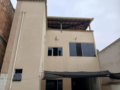 Casa com 3 Quartos à venda, 220m² no Capelinha, Betim