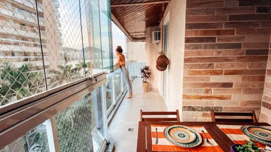 Apartamento com 2 Quartos à venda, 95m² no Jardim Las Palmas, Guarujá