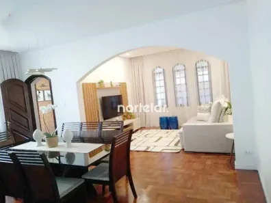 Casa com 2 Quartos à venda, 198m² no Jardim Humaitá, São Paulo