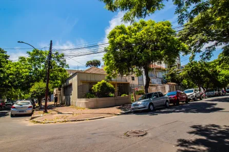 Casa com 3 Quartos à venda, 300m² no São Geraldo, Porto Alegre