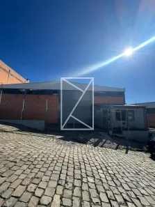 Prédio Comercial para alugar, 570m² no Cidade Nova, Caxias do Sul