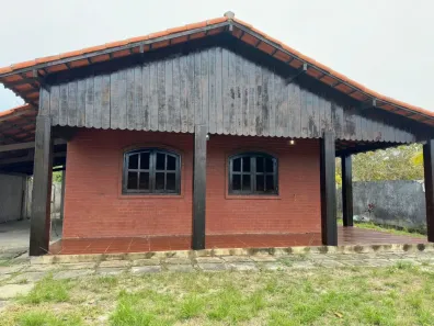 Casa com 4 Quartos à venda, 170m² no Centro (Praia Seca), Araruama