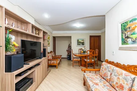 Apartamento com 3 Quartos à venda, 74m² no Capão Raso, Curitiba