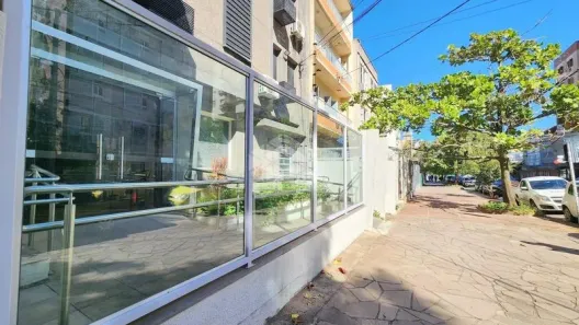 Prédio Comercial para alugar, 1034m² no Azenha, Porto Alegre