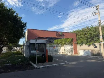 Apartamento com 2 Quartos à venda, 41m² no Jardim Santa Tereza, Carapicuíba