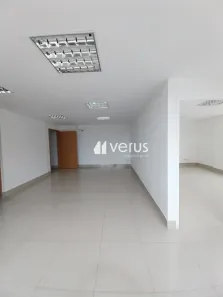 Ponto Comercial para alugar, 602m² no Saraiva, Uberlândia