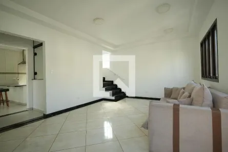 Casa com 3 Quartos à venda, 193m² no Vila Alzira, Santo André