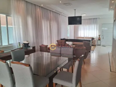 Casa de Condomínio com 4 Quartos à venda, 300m² no Moinho Velho, Cotia