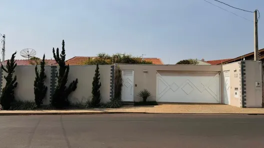Casa com 4 Quartos à venda, 865m² no Jardim São Paulo, Penápolis