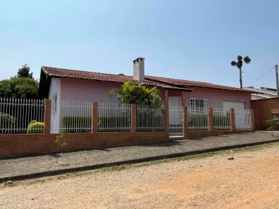 Casa com 4 Quartos à venda, 175m² no Jardim Carvalho, Ponta Grossa
