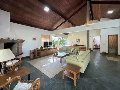 Casa de Condomínio com 3 Quartos à venda, 434m² no Chácara dos Junqueiras, Carapicuíba