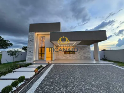 Casa com 4 Quartos à venda, 240m² no Loteamento Caribe, Palmas