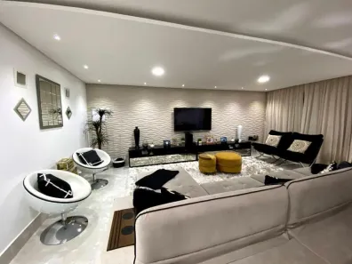 Sobrado com 3 Quartos à venda, 680m² no Esmeralda Park (Caucaia do Alto), Cotia