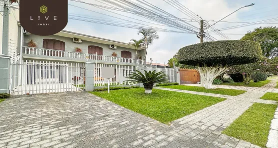 Casa com 4 Quartos à venda, 245m² no Jardim das Américas, Curitiba