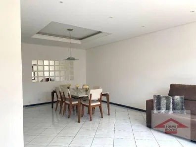 Casa com 3 Quartos à venda, 210m² no Jardim Morumbi, Jundiaí
