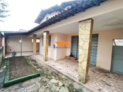 Casa com 3 Quartos à venda, 220m² no Ipiranga, Belo Horizonte